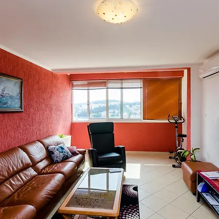 Antony * Ντουμπρόβνικ