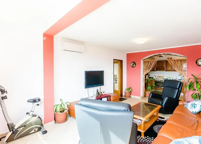 Antony Apartment